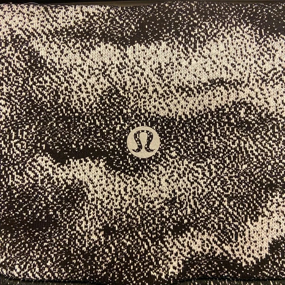 Lululemon Wunder Under Crop Luon Hazy Days Black & White Size 6 - Picture 5 of 7